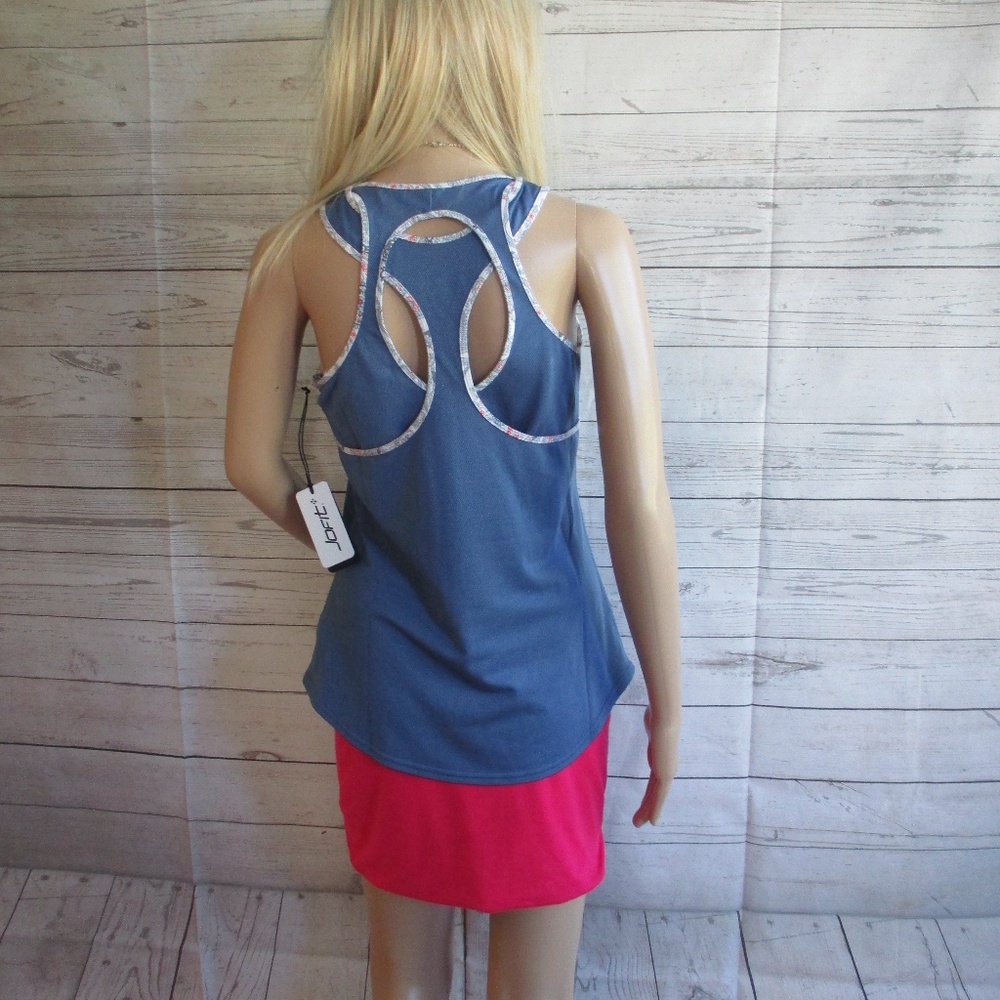 NWT - JOFIT athletic top - sz XS - MSRP $72.00